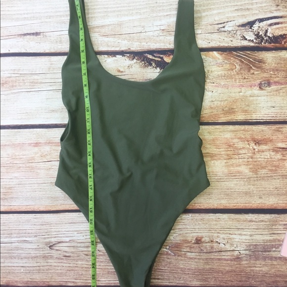 ❣️SOLD❣️Aerie one-piece swimsuit green - Picture 4 of 8